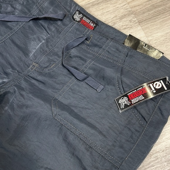 l.e.i. NWT Y2K Low Rise Nylon Cargo Pants 90s Wide Leg Drawstring Trousers Jr 11 - Picture 5 of 7